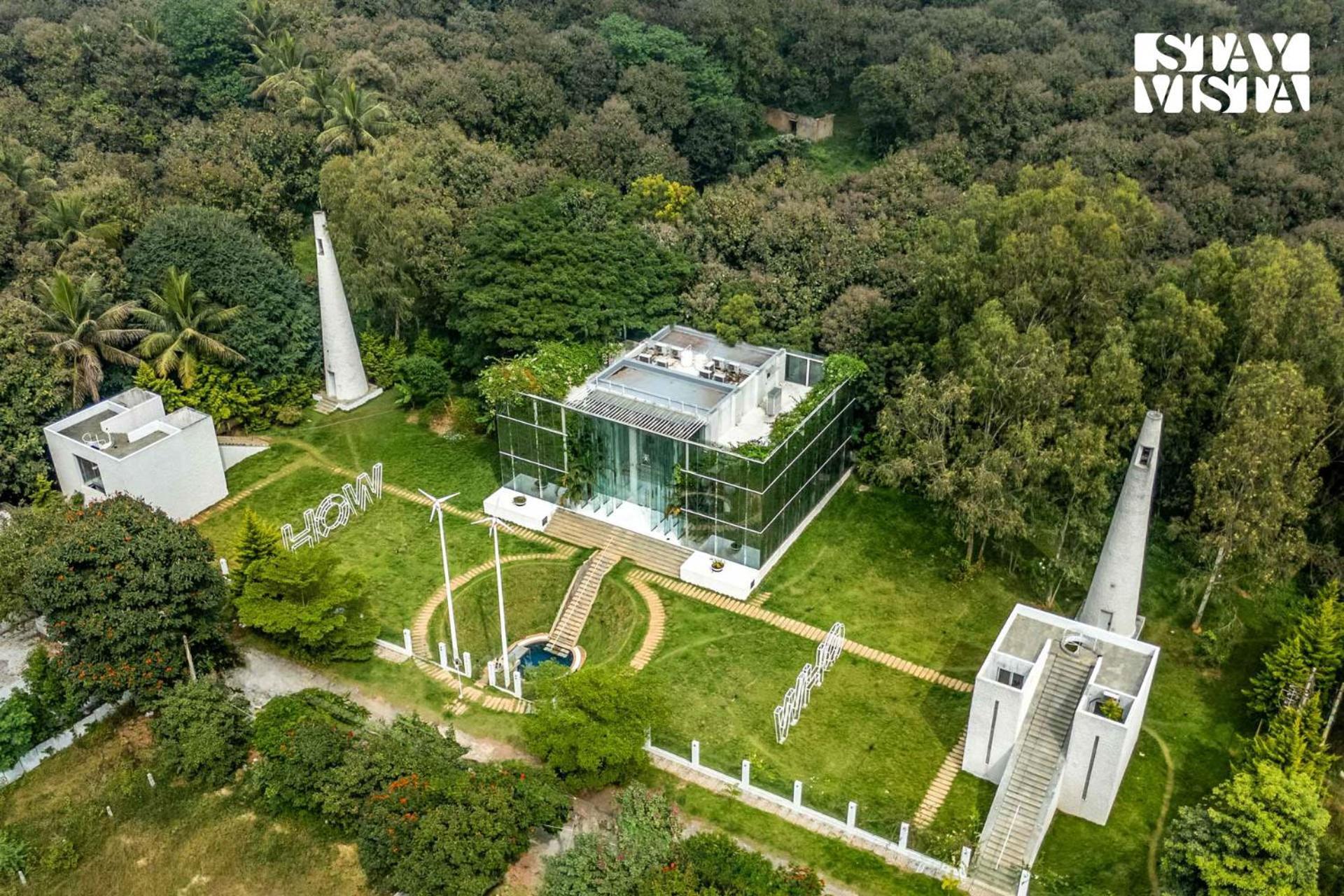 The Crystal Hall India'S Only All Glass Villa バンガロール エクステリア 写真